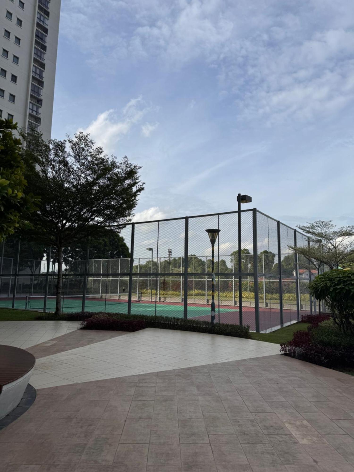 Wind Serenity At Country Garden Danga Bay With 2carparks Foc Netflix Access And Youtube Premium 3beds3bath For 6-13pax By Minshuku Pangsapuri *